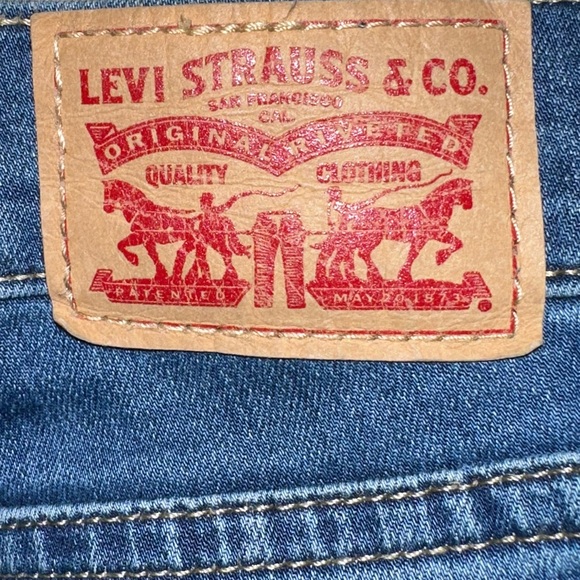 NWOT: LEVI STRAUSS & CO - 311 Shaping Skinny Jeans - Picture 7 of 9